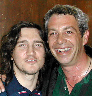 shot of john frusciante + watt in 2002