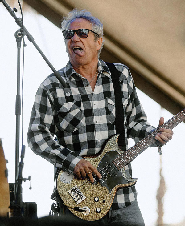 mike watt at the 'this ain't no picnic' festival in pasadena, ca on august 28, 2022 - photo by rachael polak