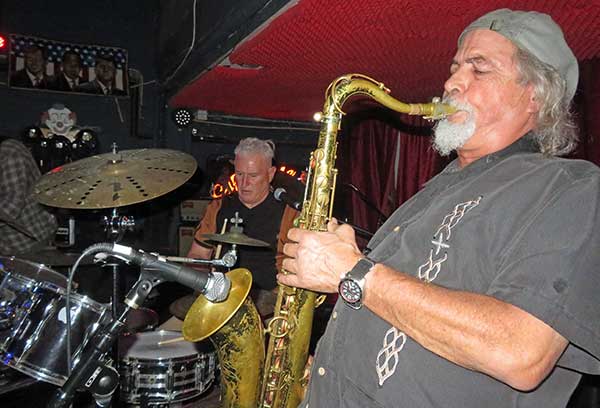 george hurley (l) + vince meghrouni (r) of the wrinkling brothers at 'the sardine' in san pedro, ca on september 5, 2023