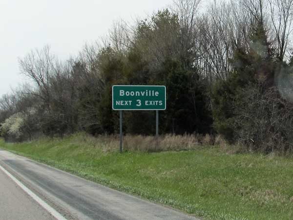 sign for boonville in missouri on I-70