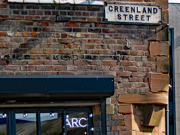 neighborhood around 'a-r-c' in liverpool, englnad