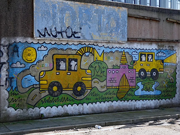 neighborhood around 'a-r-c' in liverpool, englnad