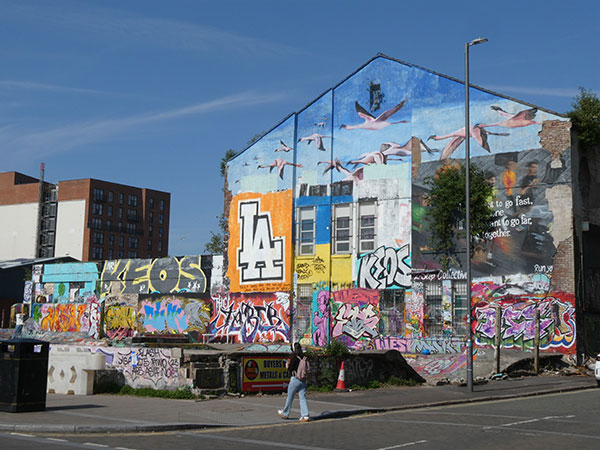 neighborhood around 'a-r-c' in liverpool, englnad