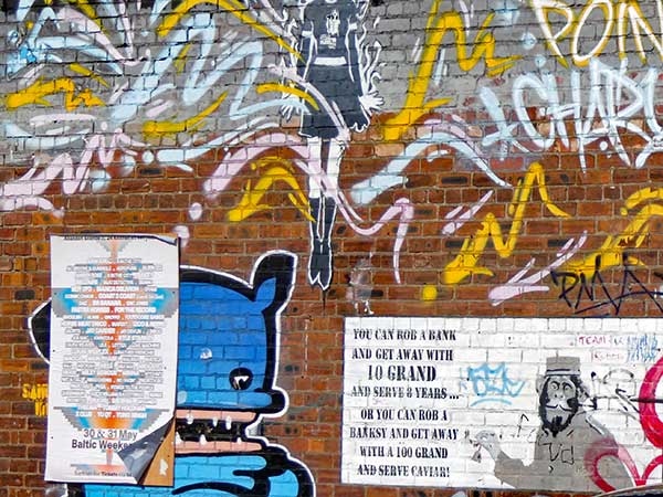 neighborhood around 'a-r-c' in liverpool, englnad
