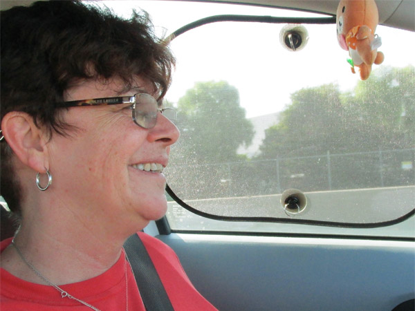 melinda watt bringing her brother mike to lax on july 31, 2013