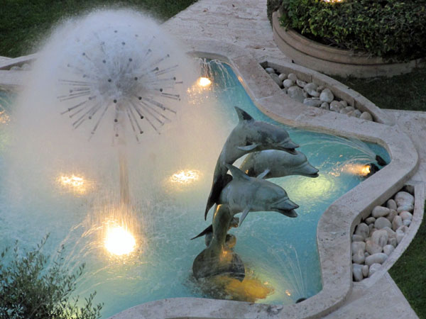 fountain outside rome cavlieri hotel - july 1, 2013