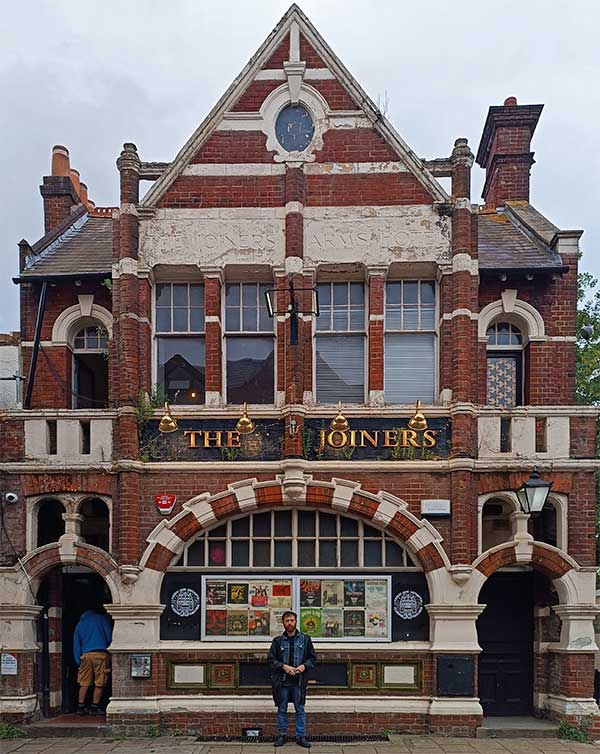 paolo mongardi's photo of stefano pilia in front of 'the joiners' in southampton, england